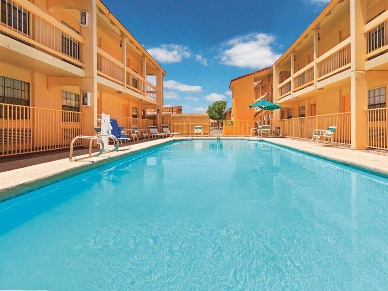 Baymont By Wyndham Lubbock - Downtown Civic Center Hotel Ngoại thất bức ảnh