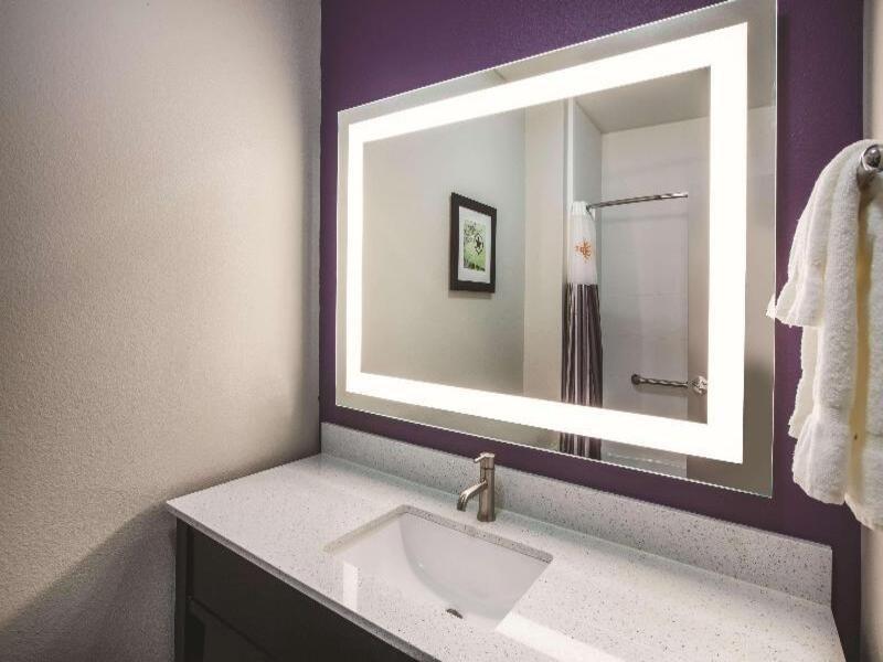 Baymont By Wyndham Lubbock - Downtown Civic Center Hotel Ngoại thất bức ảnh