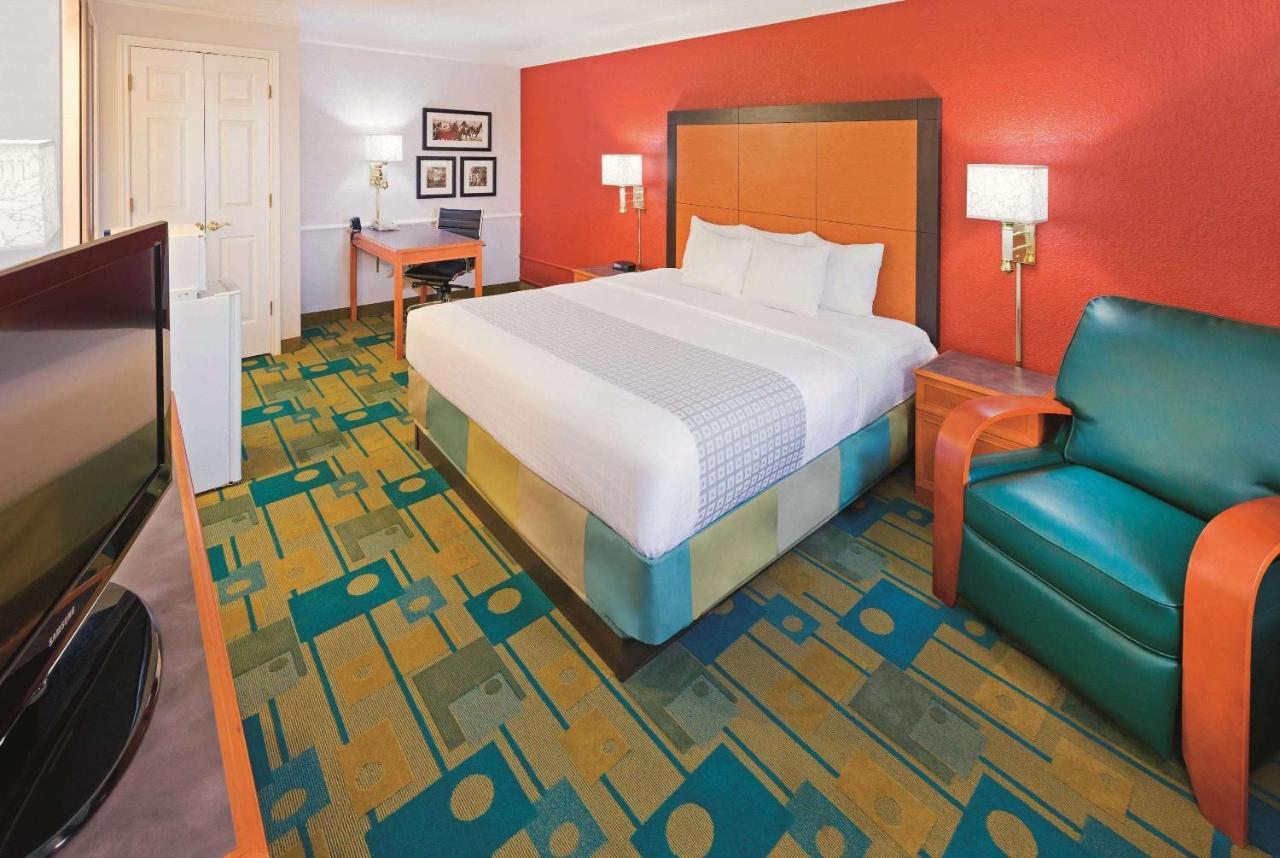 Baymont By Wyndham Lubbock - Downtown Civic Center Hotel Ngoại thất bức ảnh