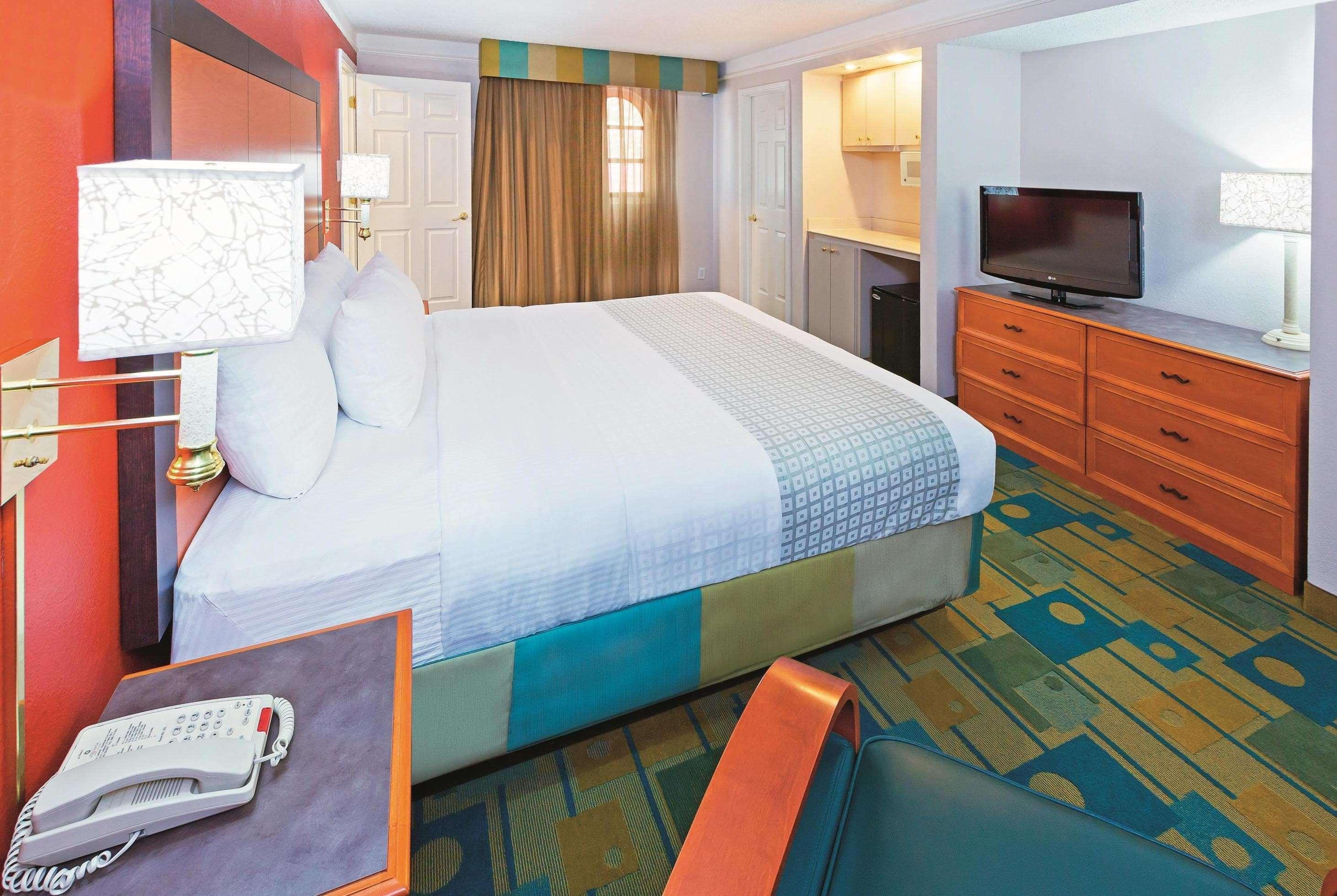 Baymont By Wyndham Lubbock - Downtown Civic Center Hotel Ngoại thất bức ảnh