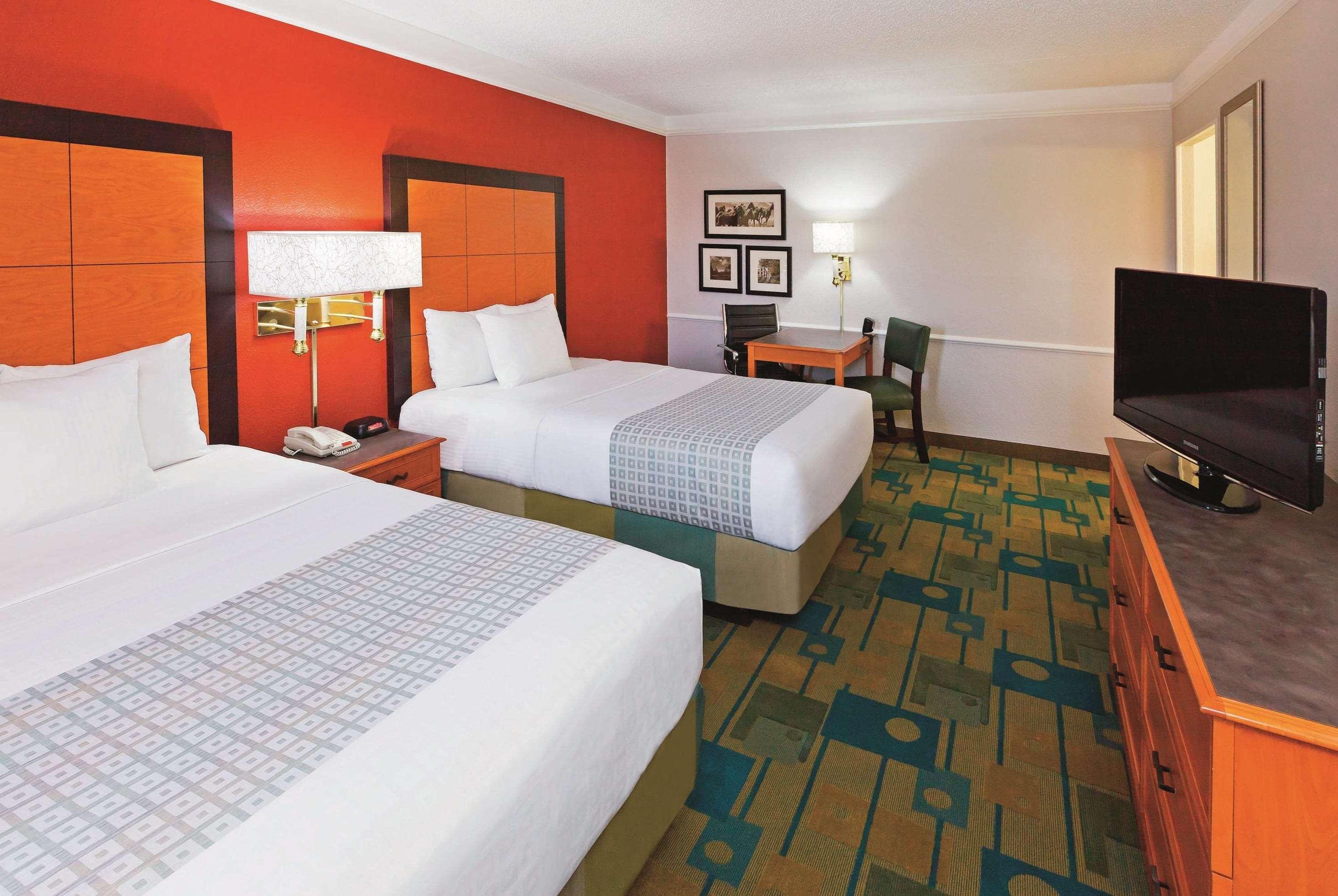 Baymont By Wyndham Lubbock - Downtown Civic Center Hotel Ngoại thất bức ảnh